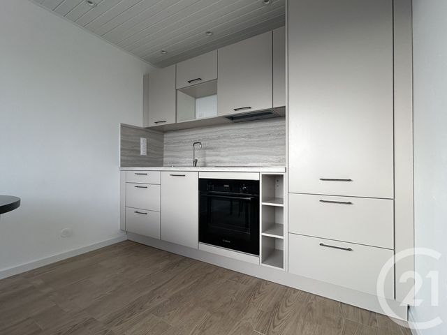 Appartement F2 à louer - 2 pièces - 50.62 m2 - ST JULIEN EN GENEVOIS - 74 - RHONE-ALPES - Century 21 Adl Genevois