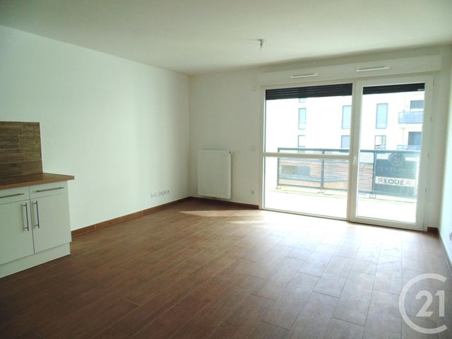 Appartement F3 à louer - 3 pièces - 64.17 m2 - FERNEY VOLTAIRE - 01 - RHONE-ALPES - Century 21 Adl Genevois