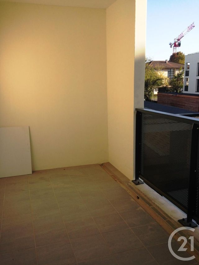 Appartement F3 à louer - 3 pièces - 64.17 m2 - FERNEY VOLTAIRE - 01 - RHONE-ALPES - Century 21 Adl Genevois