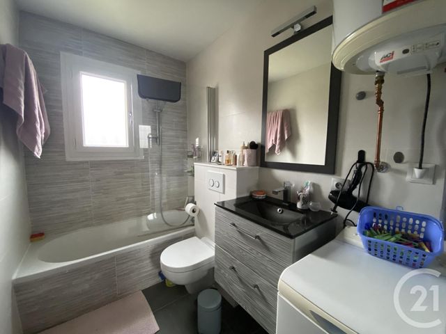 Appartement Duplex à louer - 2 pièces - 40.15 m2 - NEYDENS - 74 - RHONE-ALPES - Century 21 Adl Genevois