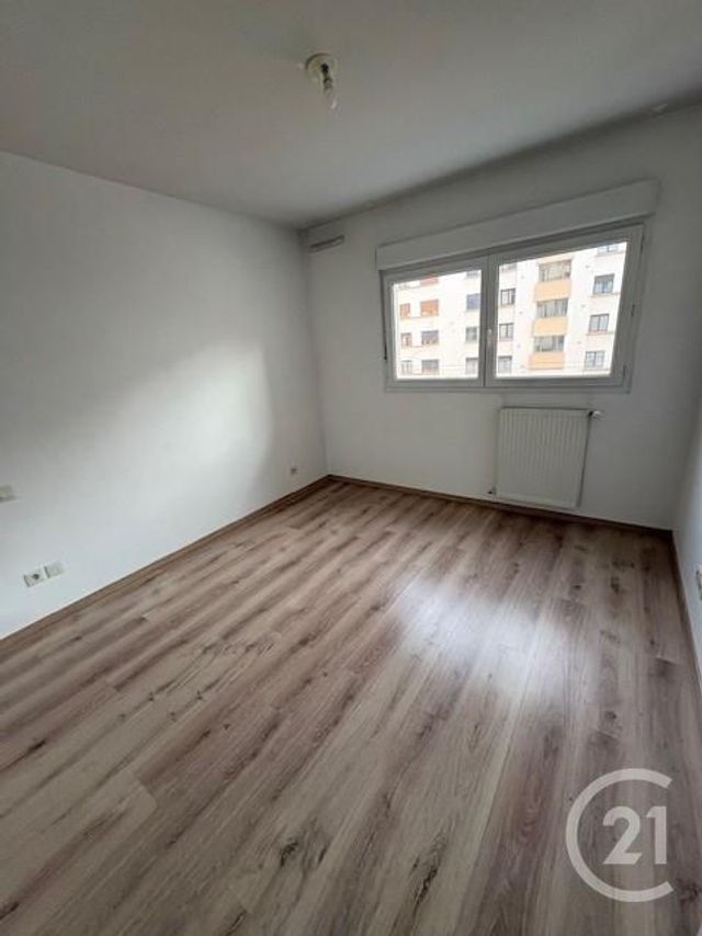 Appartement F3 à louer - 3 pièces - 49.69 m2 - AMBILLY - 74 - RHONE-ALPES - Century 21 Adl Genevois