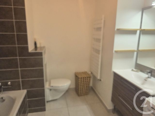 Appartement F2 à louer - 2 pièces - 43.98 m2 - CROZET - 01 - RHONE-ALPES - Century 21 Adl Genevois