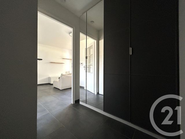 Appartement T1 à louer - 1 pièce - 38.02 m2 - ST JULIEN EN GENEVOIS - 74 - RHONE-ALPES - Century 21 Adl Genevois