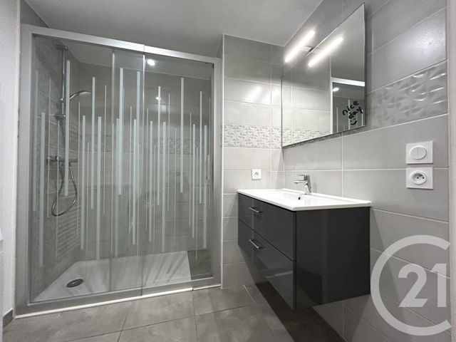 Appartement T1 à louer - 1 pièce - 38.02 m2 - ST JULIEN EN GENEVOIS - 74 - RHONE-ALPES - Century 21 Adl Genevois