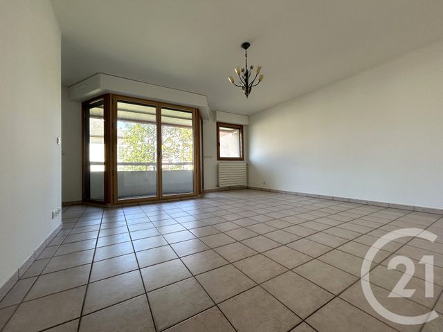 Appartement T3 à louer - 3 pièces - 66.71 m2 - ST JULIEN EN GENEVOIS - 74 - RHONE-ALPES - Century 21 Adl Genevois