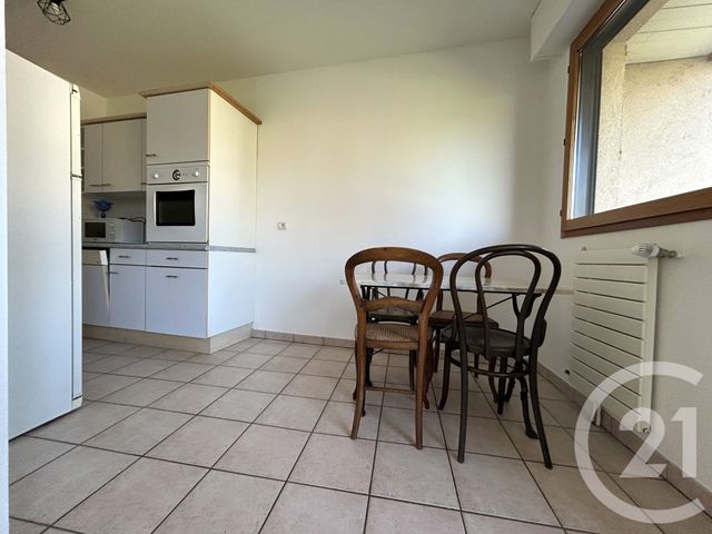 Appartement T3 à louer - 3 pièces - 66.71 m2 - ST JULIEN EN GENEVOIS - 74 - RHONE-ALPES - Century 21 Adl Genevois