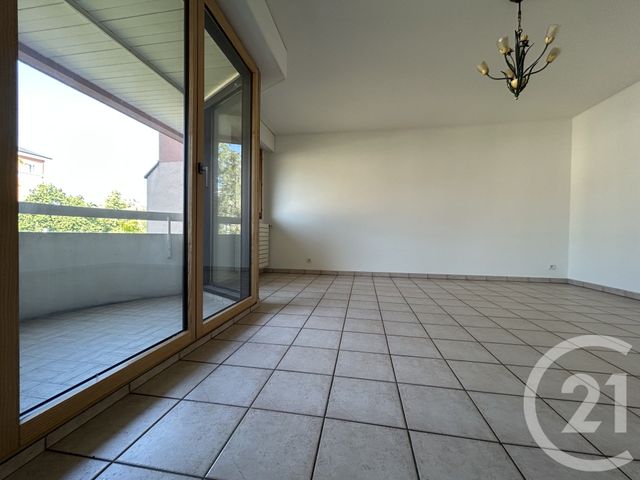 Appartement T3 à louer - 3 pièces - 66.71 m2 - ST JULIEN EN GENEVOIS - 74 - RHONE-ALPES - Century 21 Adl Genevois