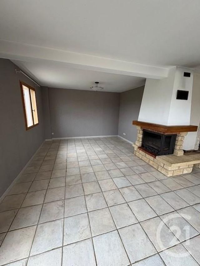 maison à louer - 5 pièces - 114.0 m2 - FILLINGES - 74 - RHONE-ALPES - Century 21 Adl Genevois