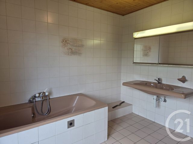 maison à louer - 6 pièces - 200.0 m2 - ST GENIS POUILLY - 01 - RHONE-ALPES - Century 21 Adl Genevois