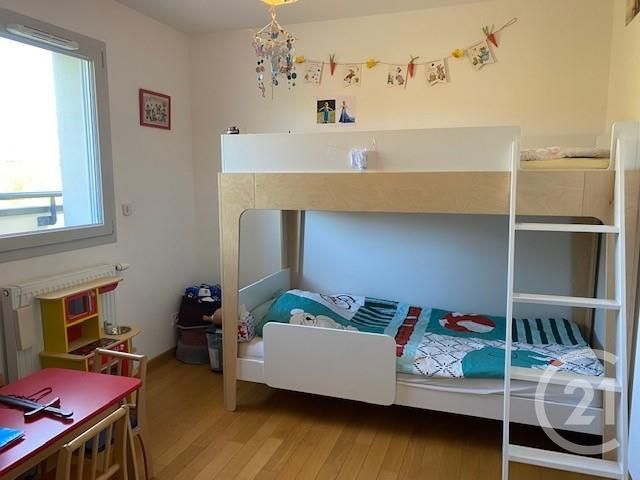 Appartement T4 à louer - 4 pièces - 94.35 m2 - ORNEX - 01 - RHONE-ALPES - Century 21 Adl Genevois