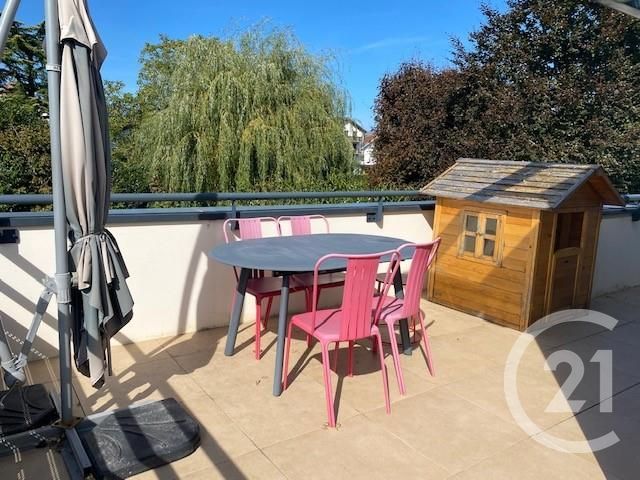 Appartement T4 à louer - 4 pièces - 94.35 m2 - ORNEX - 01 - RHONE-ALPES - Century 21 Adl Genevois