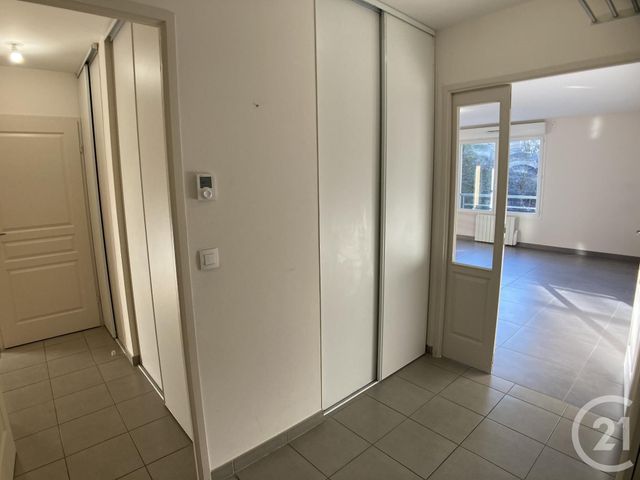Appartement F4 à louer - 4 pièces - 88.75 m2 - ST JULIEN EN GENEVOIS - 74 - RHONE-ALPES - Century 21 Adl Genevois