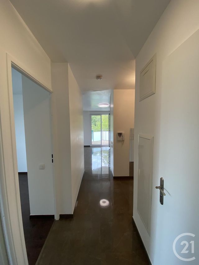 Appartement F3 à louer - 3 pièces - 58.03 m2 - ANNEMASSE - 74 - RHONE-ALPES - Century 21 Adl Genevois