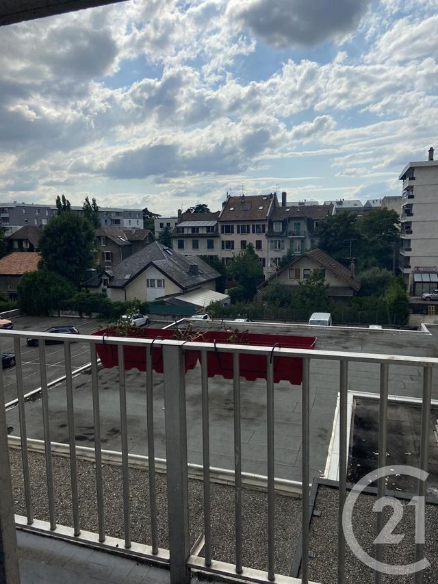 Appartement F3 à louer - 3 pièces - 61.8 m2 - ANNEMASSE - 74 - RHONE-ALPES - Century 21 Adl Genevois