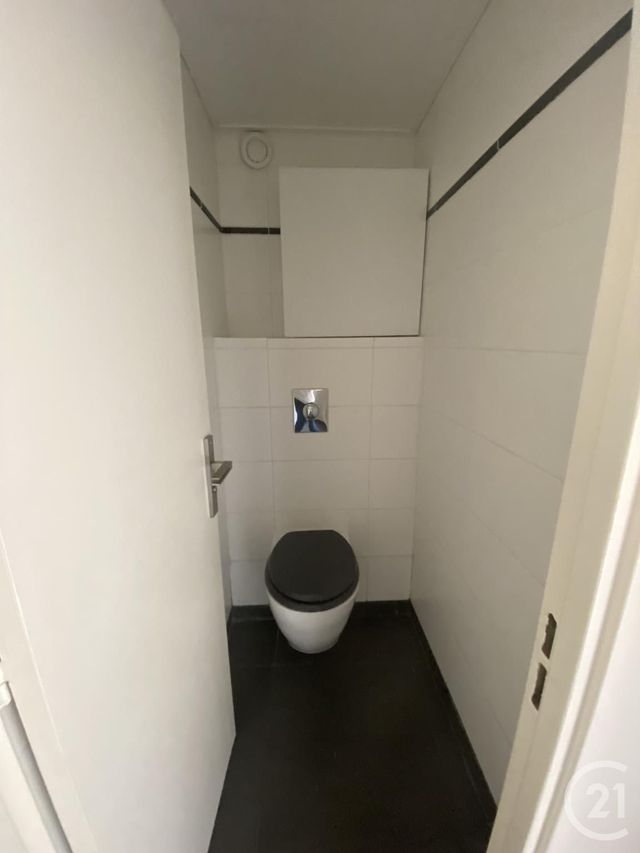 Appartement F3 à louer - 3 pièces - 61.8 m2 - ANNEMASSE - 74 - RHONE-ALPES - Century 21 Adl Genevois