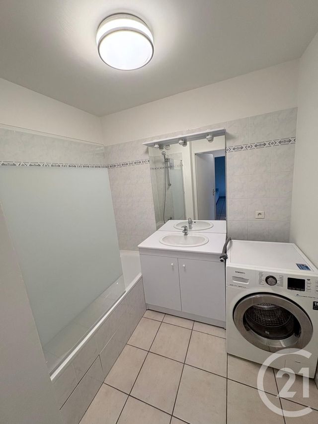 Appartement F2 à louer - 2 pièces - 39.76 m2 - ANNEMASSE - 74 - RHONE-ALPES - Century 21 Adl Genevois