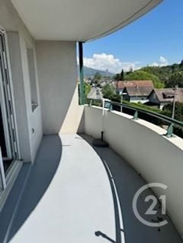 Appartement F2 à louer - 2 pièces - 39.76 m2 - ANNEMASSE - 74 - RHONE-ALPES - Century 21 Adl Genevois