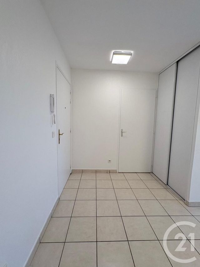 Appartement F2 à louer - 2 pièces - 39.76 m2 - ANNEMASSE - 74 - RHONE-ALPES - Century 21 Adl Genevois