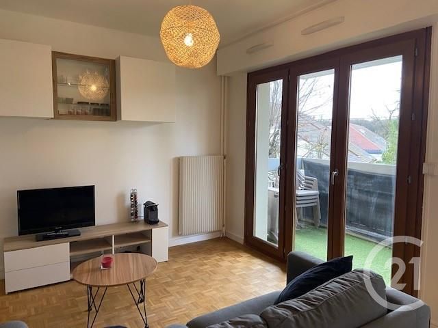 Appartement Studio à louer - 1 pièce - 30.55 m2 - FERNEY VOLTAIRE - 01 - RHONE-ALPES - Century 21 Adl Genevois