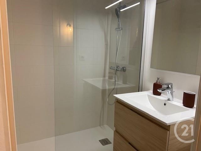 Appartement Studio à louer - 1 pièce - 30.55 m2 - FERNEY VOLTAIRE - 01 - RHONE-ALPES - Century 21 Adl Genevois