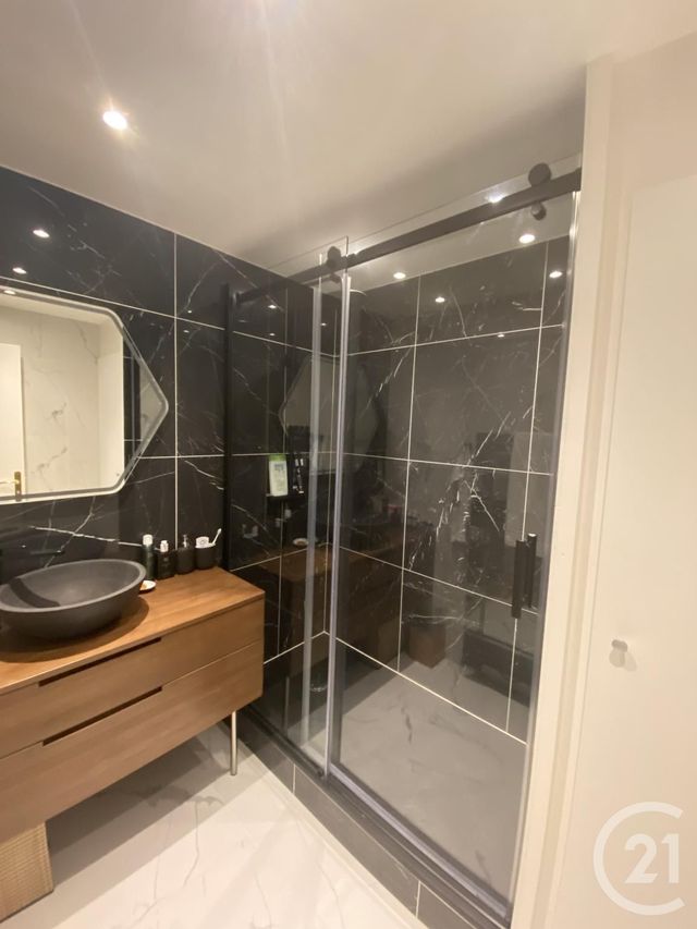 Appartement F4 à louer - 4 pièces - 96.88 m2 - ST JULIEN EN GENEVOIS - 74 - RHONE-ALPES - Century 21 Adl Genevois