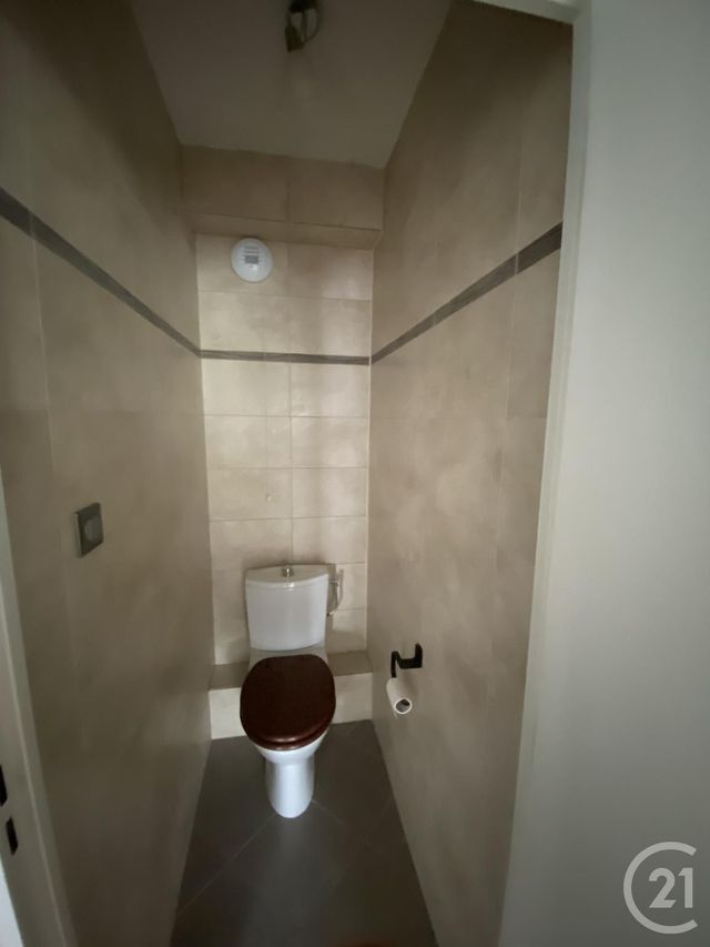 Appartement F4 à louer - 4 pièces - 96.88 m2 - ST JULIEN EN GENEVOIS - 74 - RHONE-ALPES - Century 21 Adl Genevois