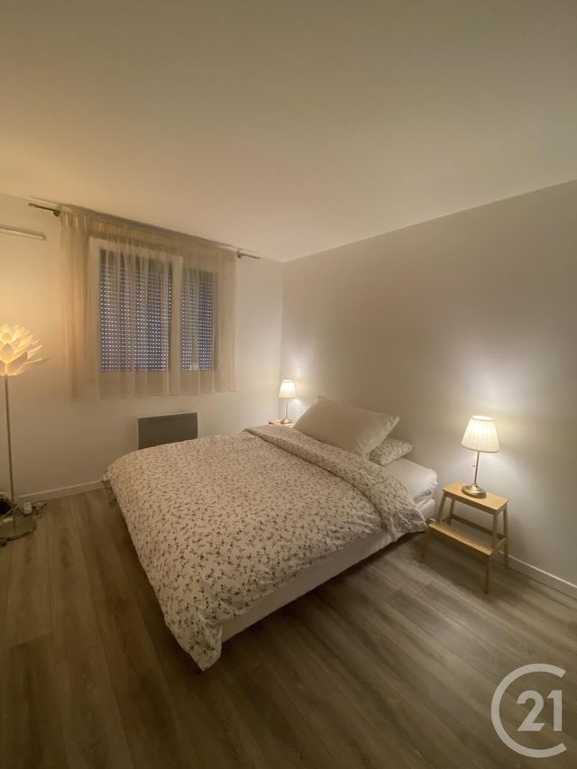 Appartement F4 à louer - 4 pièces - 96.88 m2 - ST JULIEN EN GENEVOIS - 74 - RHONE-ALPES - Century 21 Adl Genevois