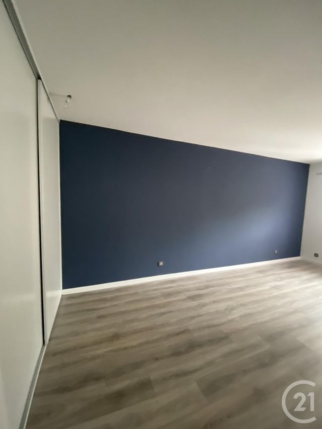 Appartement F4 à louer - 4 pièces - 96.88 m2 - ST JULIEN EN GENEVOIS - 74 - RHONE-ALPES - Century 21 Adl Genevois