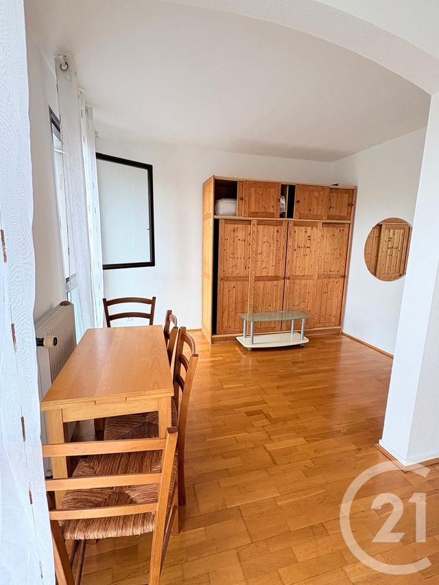 Appartement Studio à louer - 1 pièce - 38.96 m2 - GAILLARD - 74 - RHONE-ALPES - Century 21 Adl Genevois