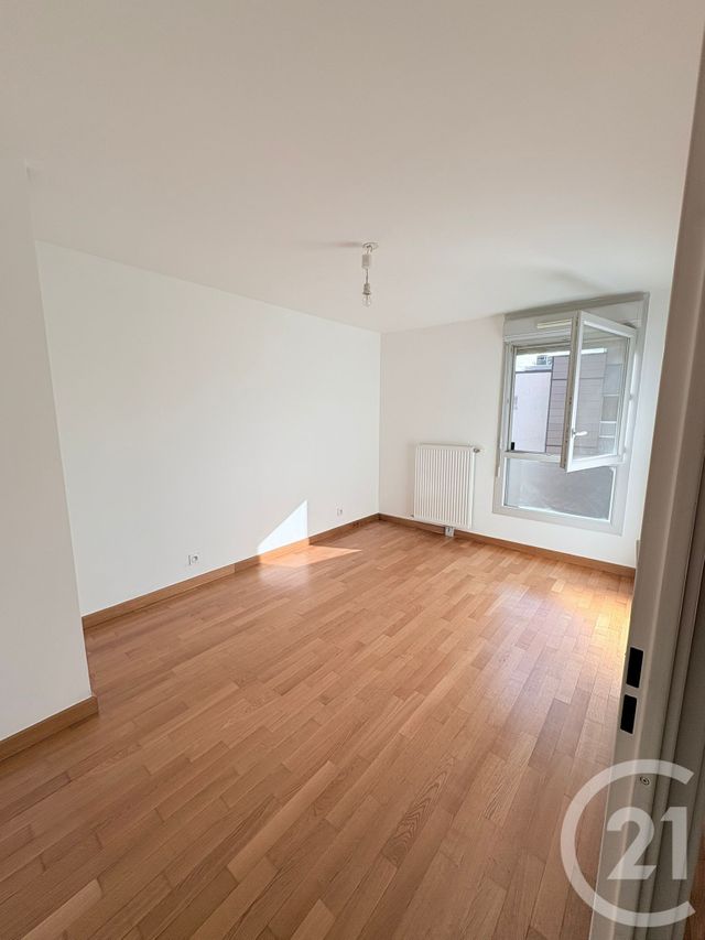 Appartement F3 à louer - 3 pièces - 72.8 m2 - ANNEMASSE - 74 - RHONE-ALPES - Century 21 Adl Genevois