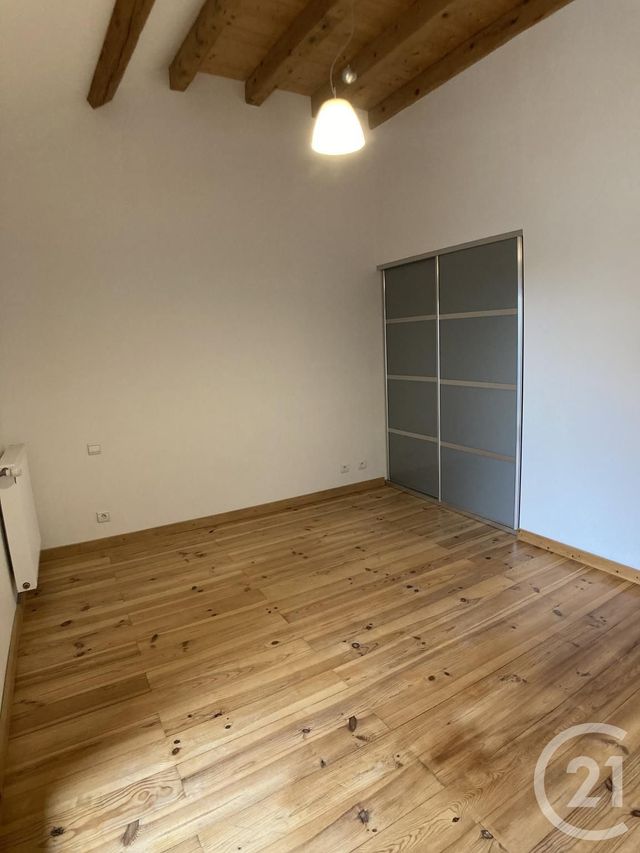 Appartement F4 à louer - 4 pièces - 96.7 m2 - ORNEX - 01 - RHONE-ALPES - Century 21 Adl Genevois