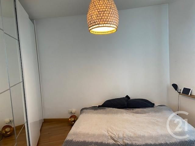 Appartement F2 à louer - 2 pièces - 66.75 m2 - ORNEX - 01 - RHONE-ALPES - Century 21 Adl Genevois