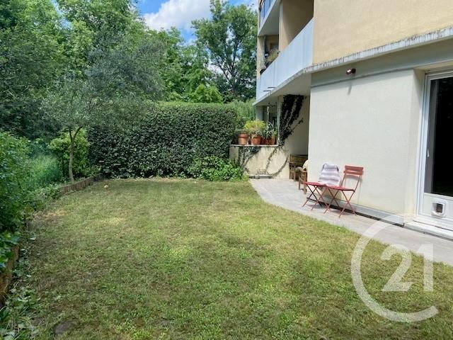 Appartement F2 à louer - 2 pièces - 66.75 m2 - ORNEX - 01 - RHONE-ALPES - Century 21 Adl Genevois
