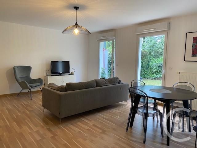 Appartement F2 à louer - 2 pièces - 66.75 m2 - ORNEX - 01 - RHONE-ALPES - Century 21 Adl Genevois
