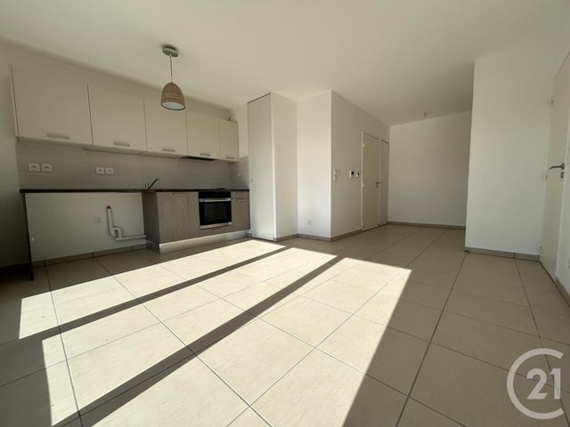 Appartement F2 à louer - 2 pièces - 40.99 m2 - BEAUMONT - 74 - RHONE-ALPES - Century 21 Adl Genevois