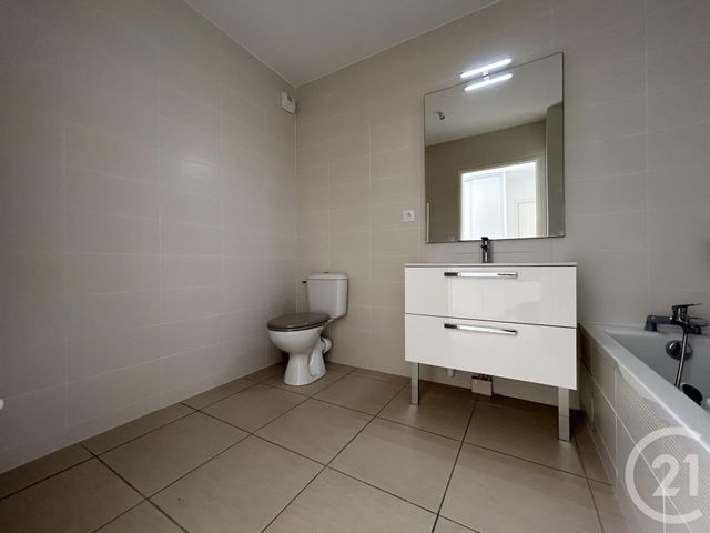 Appartement F2 à louer - 2 pièces - 40.99 m2 - BEAUMONT - 74 - RHONE-ALPES - Century 21 Adl Genevois