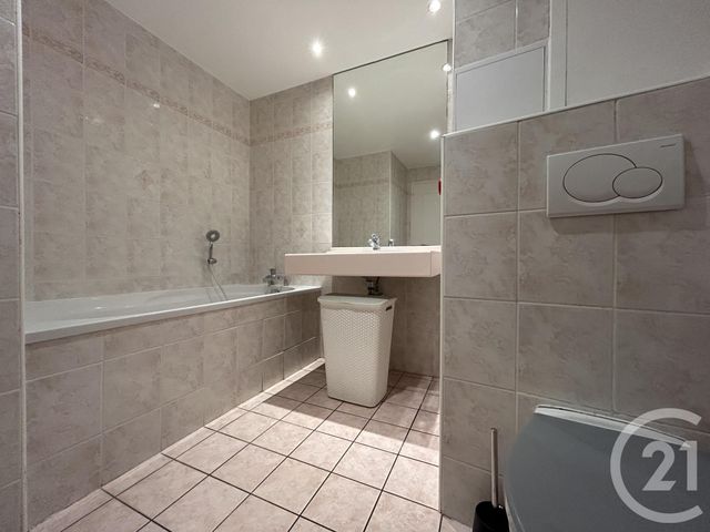 Appartement Studio à louer - 1 pièce - 33.58 m2 - ST JULIEN EN GENEVOIS - 74 - RHONE-ALPES - Century 21 Adl Genevois