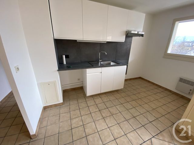 Appartement F2 à louer - 2 pièces - 48.59 m2 - GAILLARD - 74 - RHONE-ALPES - Century 21 Adl Genevois