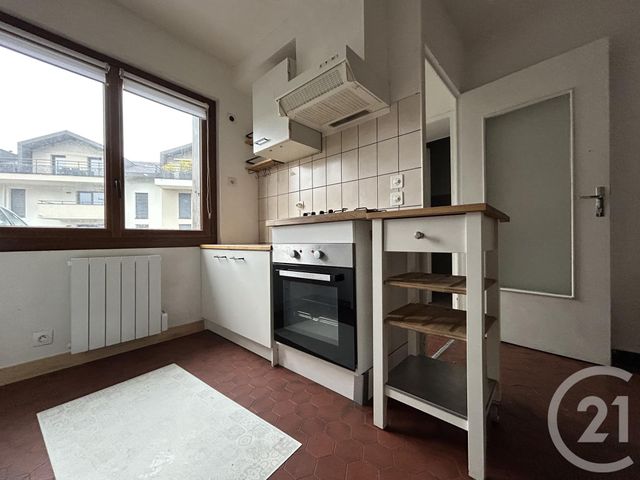 Appartement T3 à louer - 3 pièces - 59.55 m2 - BEAUMONT - 74 - RHONE-ALPES - Century 21 Adl Genevois