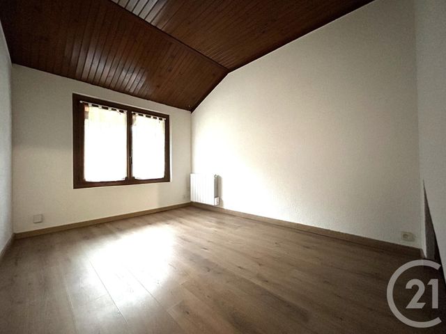 Appartement T3 à louer - 3 pièces - 59.55 m2 - BEAUMONT - 74 - RHONE-ALPES - Century 21 Adl Genevois