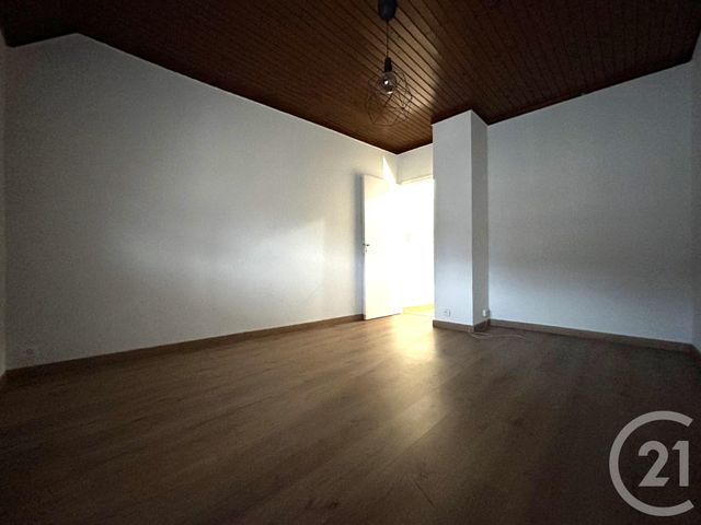 Appartement T3 à louer - 3 pièces - 59.55 m2 - BEAUMONT - 74 - RHONE-ALPES - Century 21 Adl Genevois