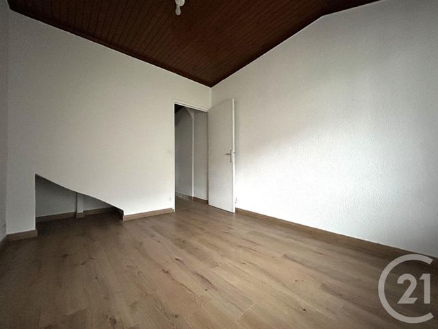 Appartement T3 à louer - 3 pièces - 59.55 m2 - BEAUMONT - 74 - RHONE-ALPES - Century 21 Adl Genevois