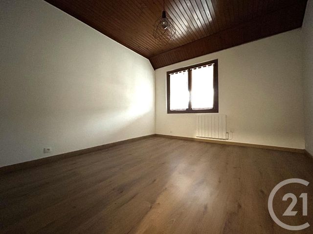 Appartement T3 à louer - 3 pièces - 59.55 m2 - BEAUMONT - 74 - RHONE-ALPES - Century 21 Adl Genevois