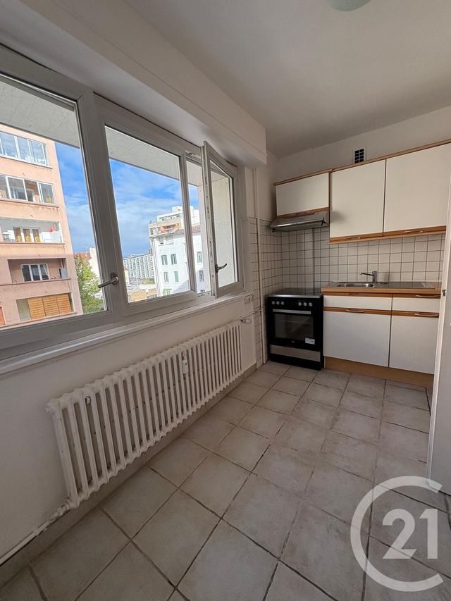 Appartement F2 à louer - 2 pièces - 41.81 m2 - ANNEMASSE - 74 - RHONE-ALPES - Century 21 Adl Genevois
