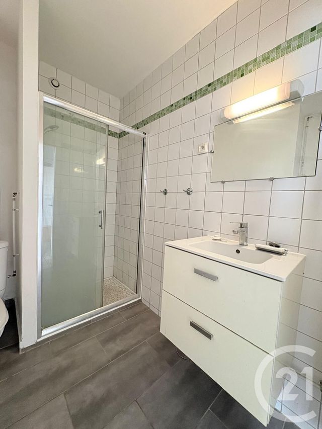 Appartement F2 à louer - 2 pièces - 41.81 m2 - ANNEMASSE - 74 - RHONE-ALPES - Century 21 Adl Genevois