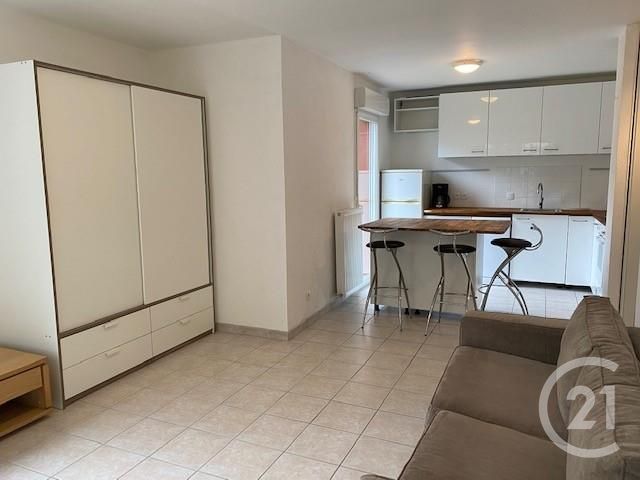 Appartement T1 à louer - 1 pièce - 31.92 m2 - GEX - 01 - RHONE-ALPES - Century 21 Adl Genevois