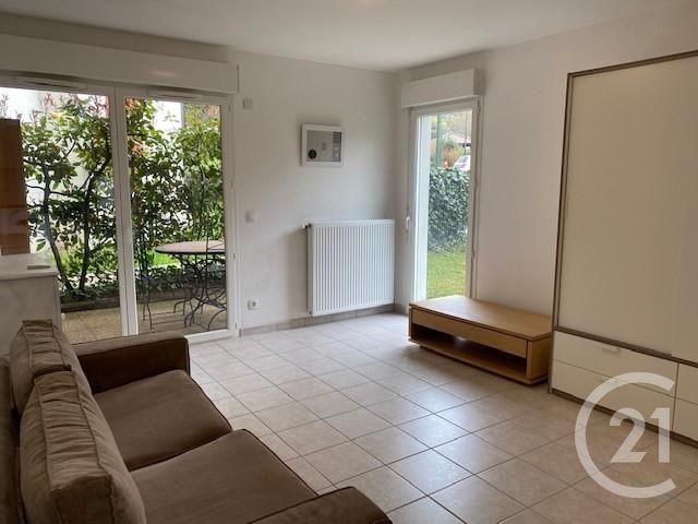 Appartement T1 à louer - 1 pièce - 31.92 m2 - GEX - 01 - RHONE-ALPES - Century 21 Adl Genevois