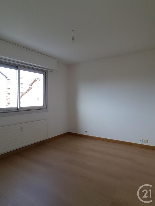Appartement F4 à louer - 4 pièces - 94.38 m2 - ANNEMASSE - 74 - RHONE-ALPES - Century 21 Adl Genevois